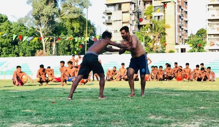 DC's Shaheb Wrestling Game (DC Shaheber Boli khela)